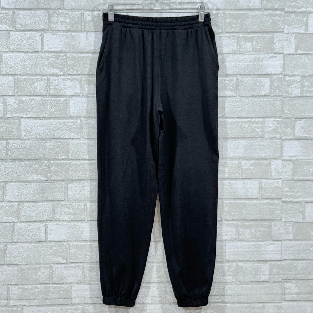 VUORI Boyfriend Women’s Sweatpant - Black Heather - Size - XS